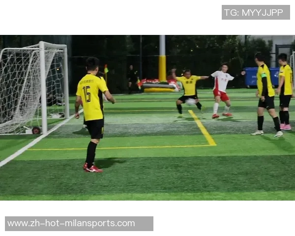 精彩足球运动瞬间高清图片分享尽在这里让你领略足球魅力与激情